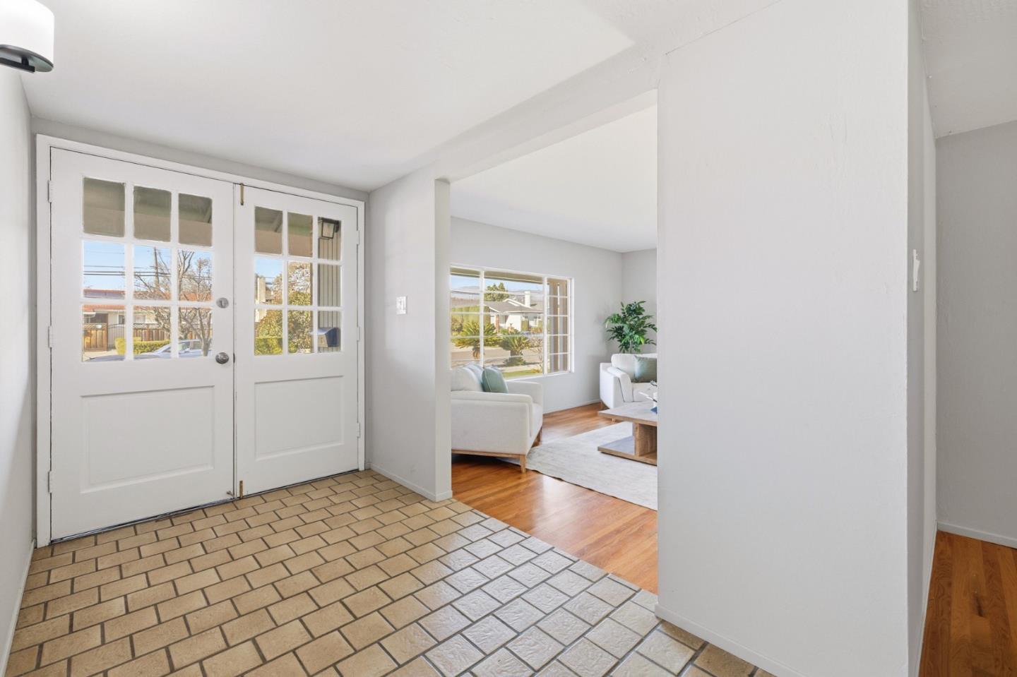 Detail Gallery Image 4 of 34 For 3108 Kermath Dr, San Jose,  CA 95132 - 3 Beds | 2 Baths