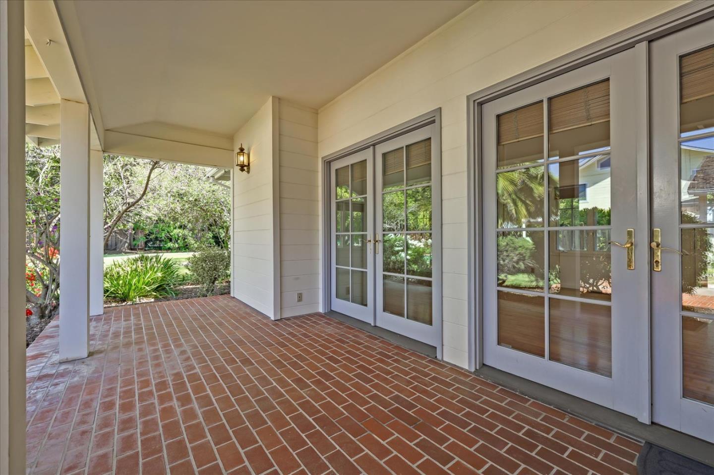 Detail Gallery Image 4 of 26 For 162 Toyon Rd Adu,  Atherton,  CA 94027 - 2 Beds | 2 Baths