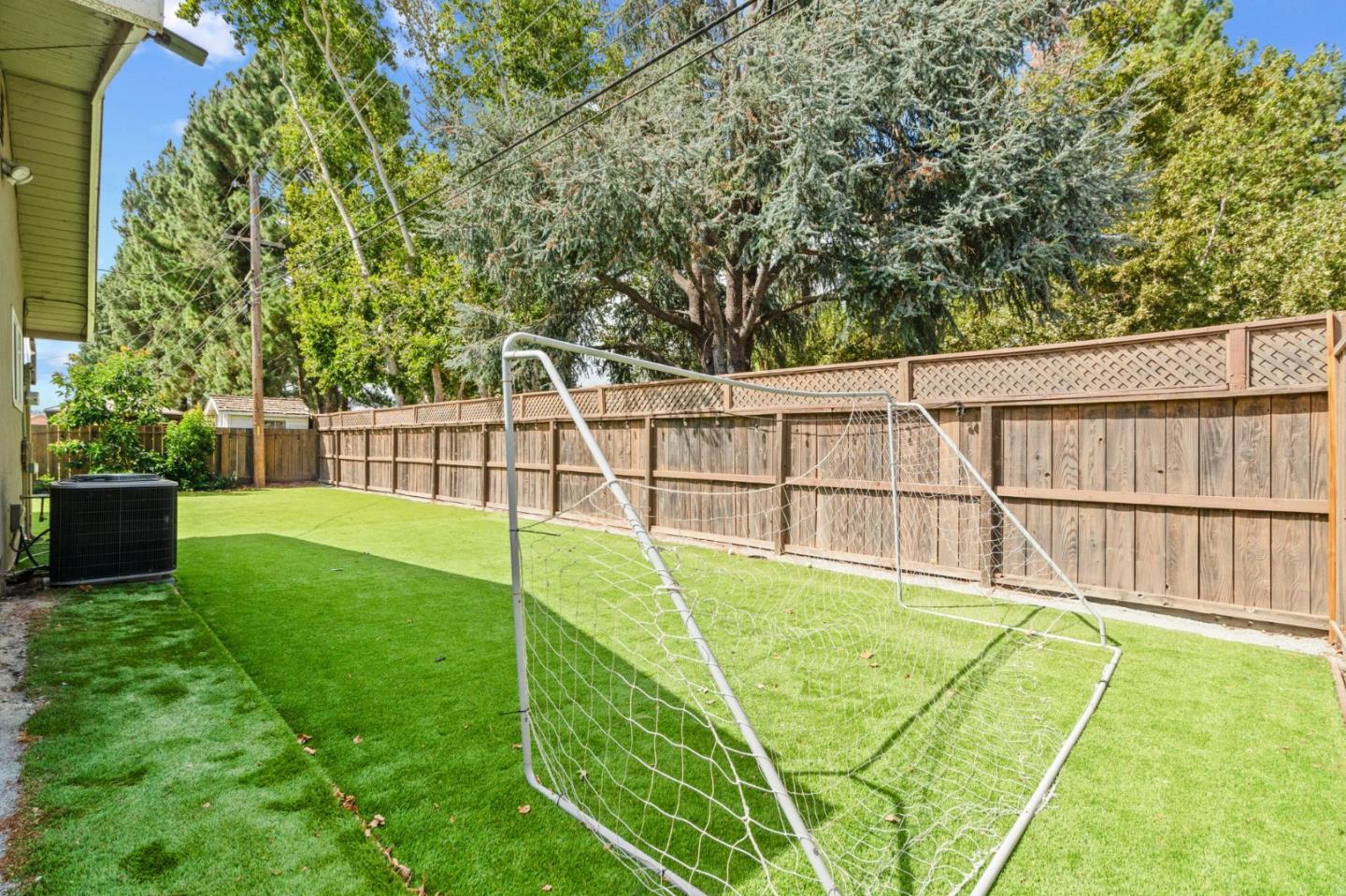 Detail Gallery Image 26 of 32 For 401 Arnold Dr, Gilroy,  CA 95020 - 3 Beds | 2 Baths