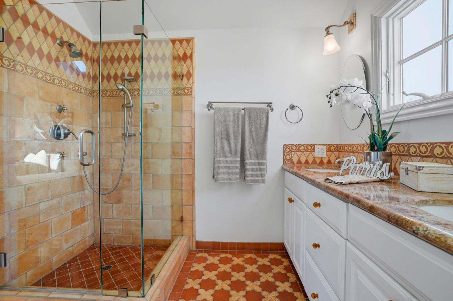 Detail Gallery Image 23 of 37 For 748 Laurel Ave, Burlingame,  CA 94010 - 3 Beds | 2 Baths