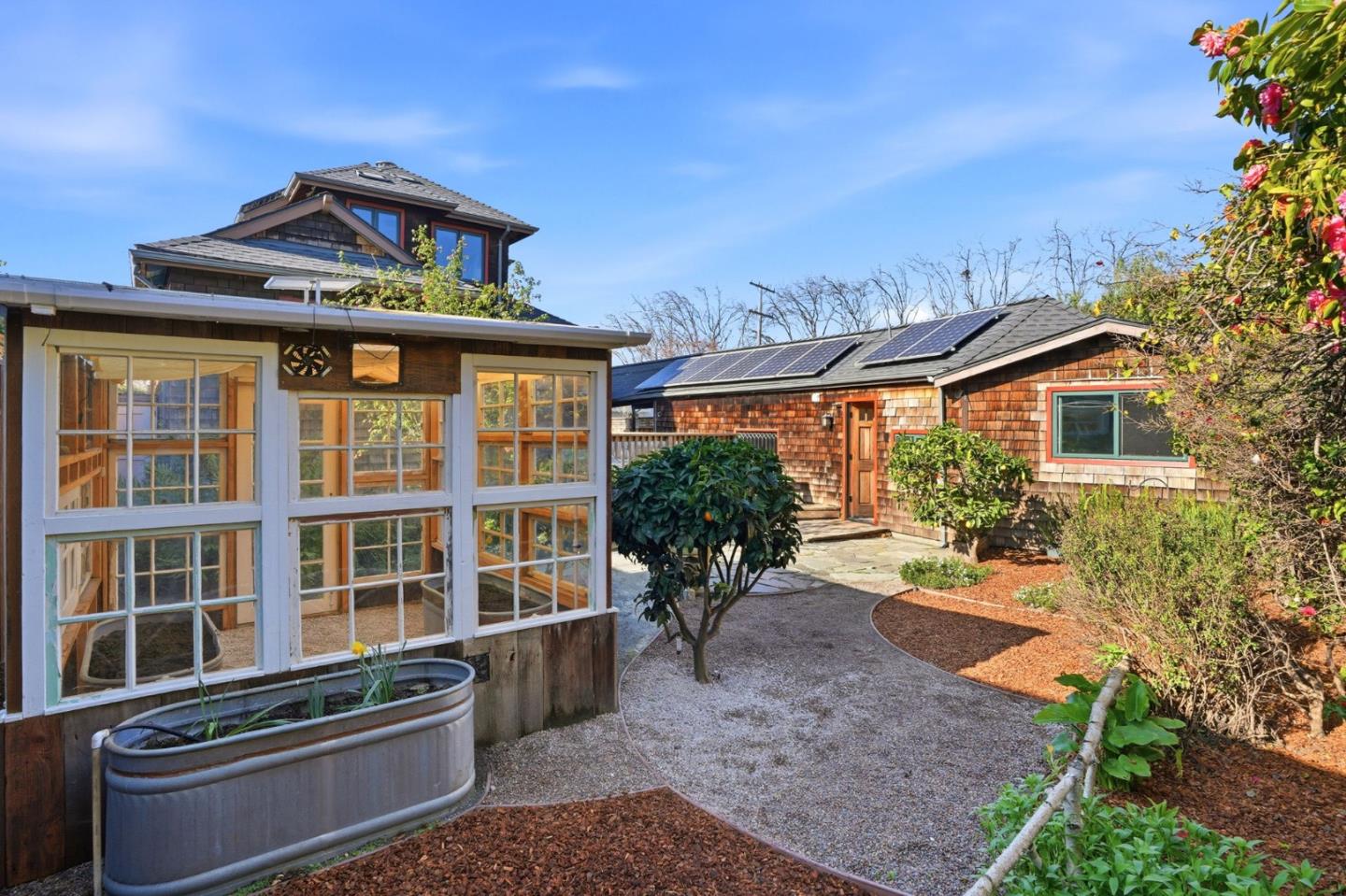 Detail Gallery Image 30 of 37 For 748 Laurel Ave, Burlingame,  CA 94010 - 3 Beds | 2 Baths