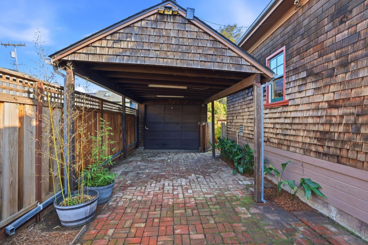 Detail Gallery Image 33 of 37 For 748 Laurel Ave, Burlingame,  CA 94010 - 3 Beds | 2 Baths