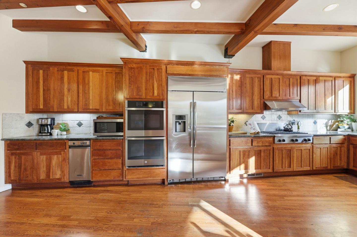 Detail Gallery Image 23 of 40 For 23185 Old Santa Cruz Hwy, Los Gatos,  CA 95033 - 5 Beds | 4/1 Baths