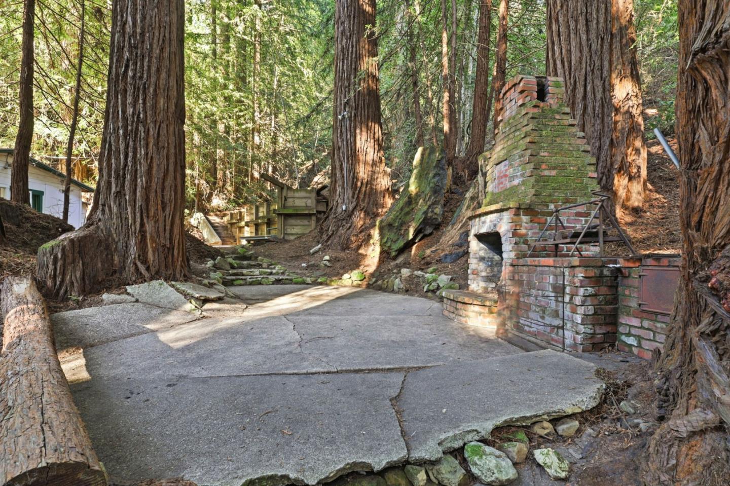 Detail Gallery Image 39 of 40 For 23185 Old Santa Cruz Hwy, Los Gatos,  CA 95033 - 5 Beds | 4/1 Baths