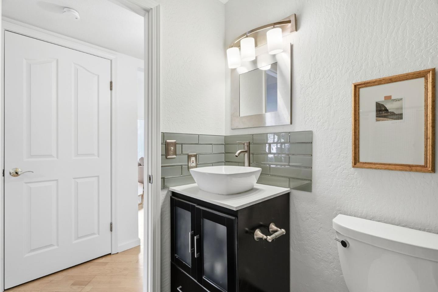 Detail Gallery Image 13 of 43 For 1660 Tawnygate Way, San Jose,  CA 95124 - 3 Beds | 2 Baths