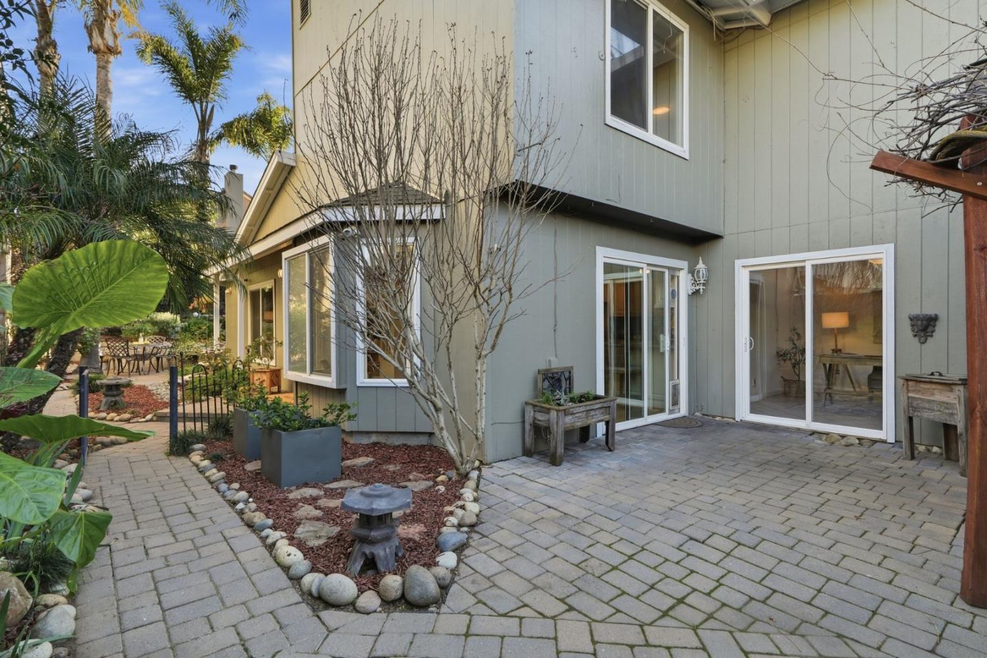 Detail Gallery Image 28 of 43 For 1660 Tawnygate Way, San Jose,  CA 95124 - 3 Beds | 2 Baths