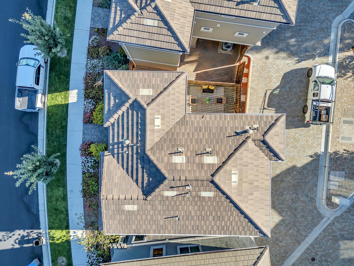 Detail Gallery Image 35 of 40 For 1337 Araujo, San Jose,  CA 95131 - 4 Beds | 4 Baths