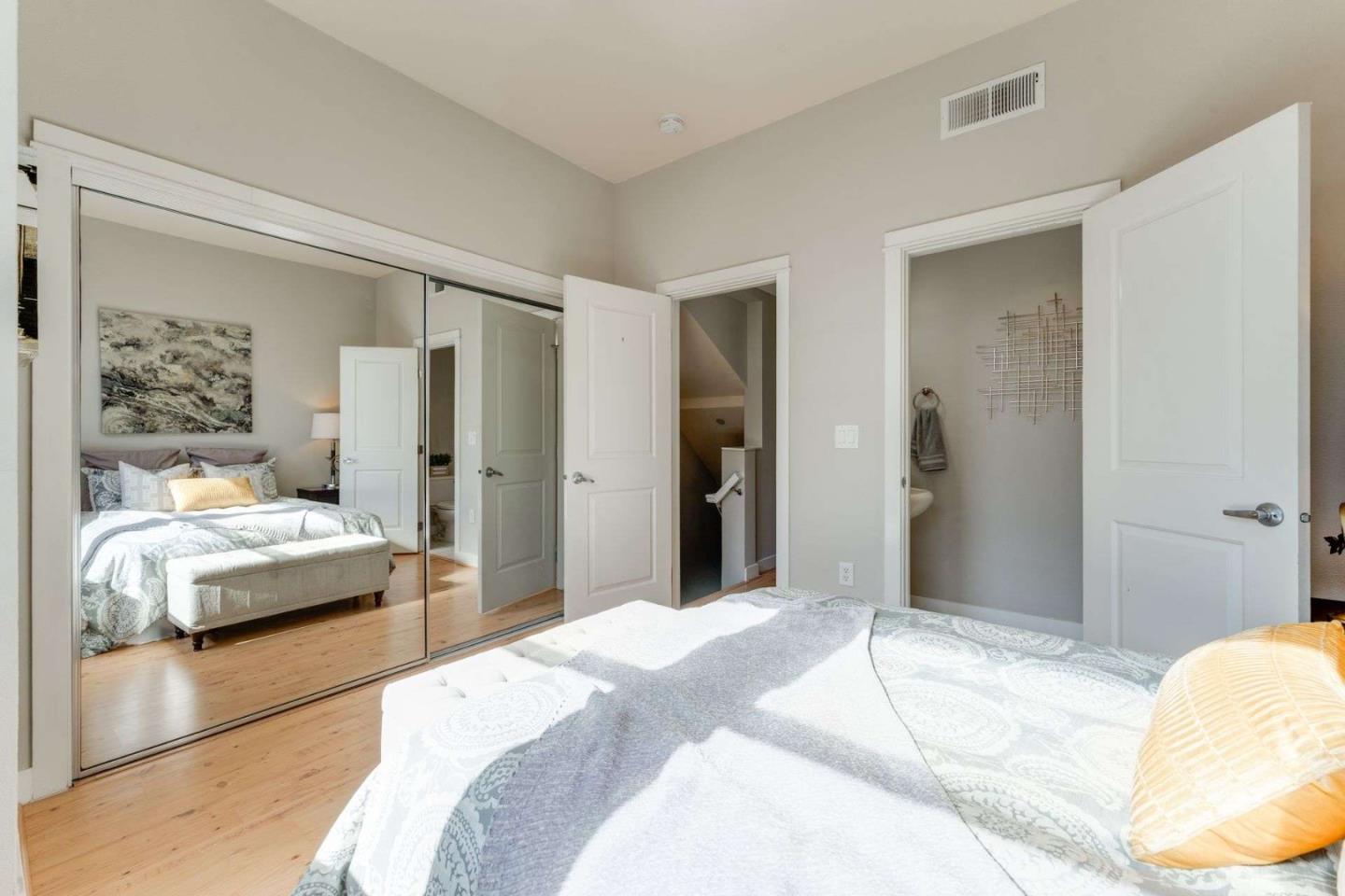 Detail Gallery Image 13 of 30 For 885 Frederick Cmn, San Jose,  CA 95126 - 4 Beds | 2/1 Baths