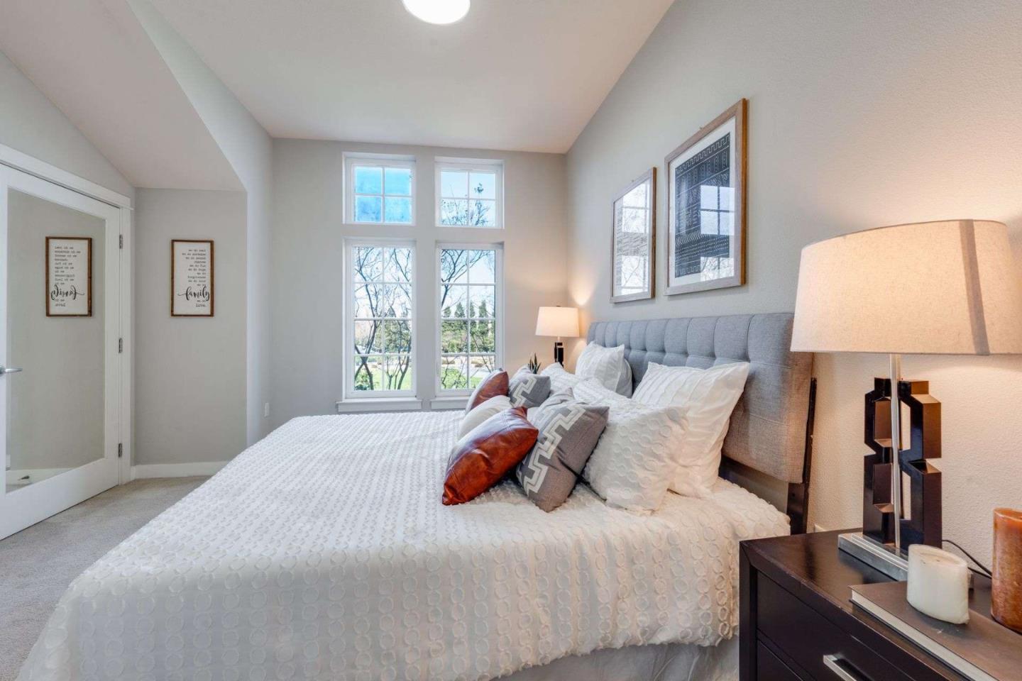 Detail Gallery Image 17 of 30 For 885 Frederick Cmn, San Jose,  CA 95126 - 4 Beds | 2/1 Baths