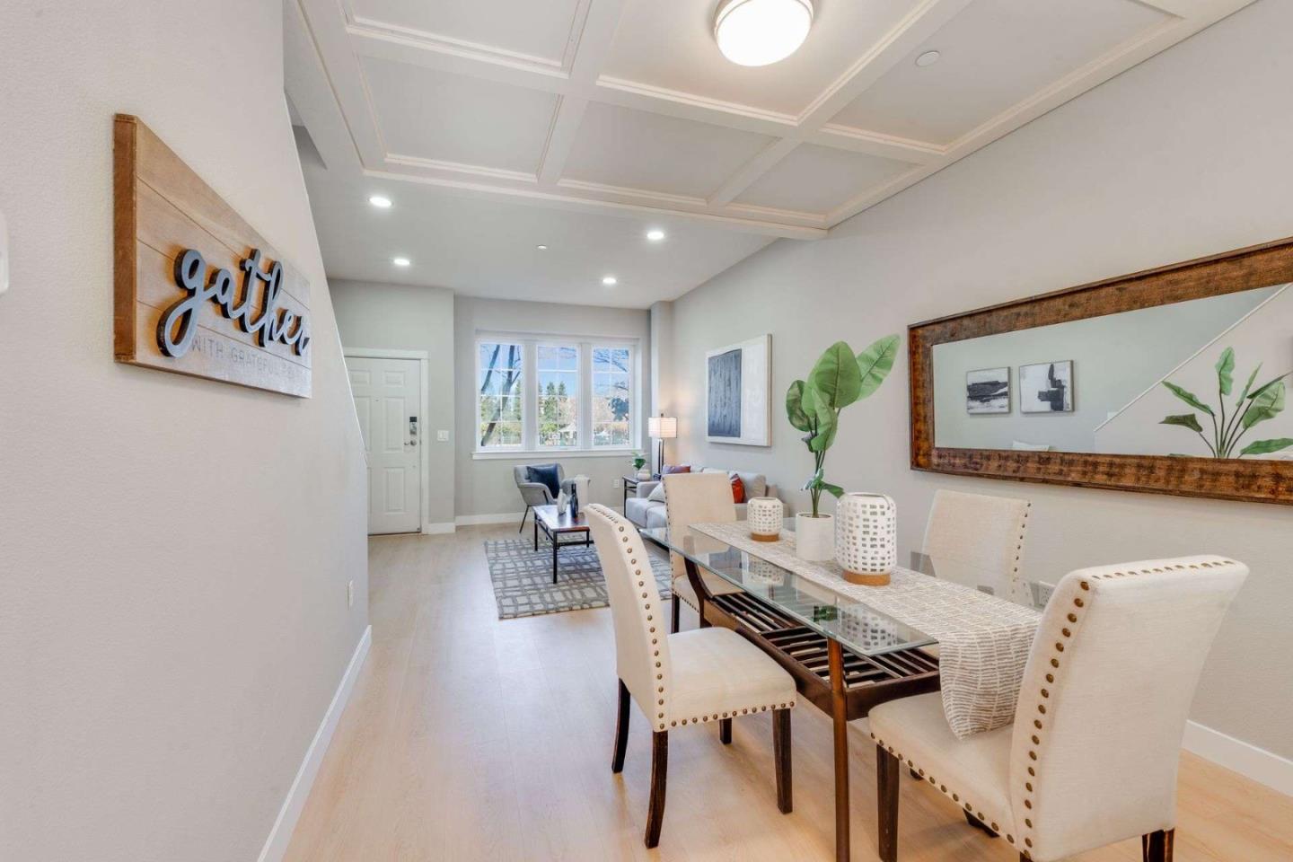 Detail Gallery Image 9 of 30 For 885 Frederick Cmn, San Jose,  CA 95126 - 4 Beds | 2/1 Baths