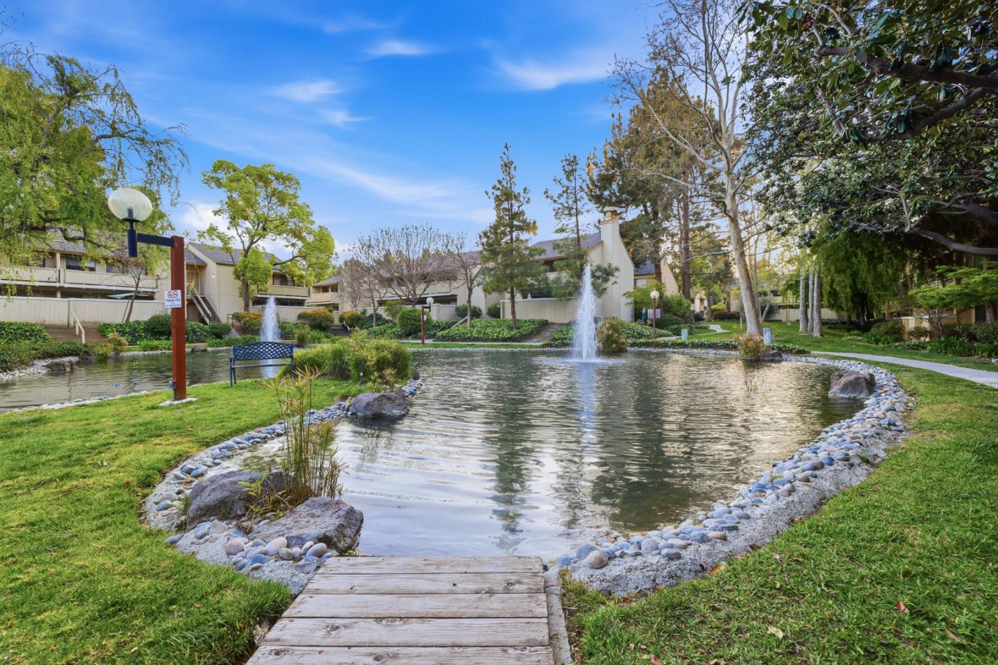 Detail Gallery Image 25 of 32 For 938 Kiely Blvd #J,  Santa Clara,  CA 95051 - 2 Beds | 1 Baths