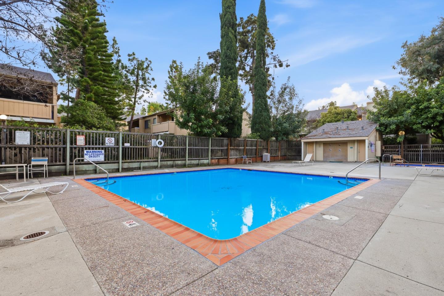 Detail Gallery Image 26 of 32 For 938 Kiely Blvd #J,  Santa Clara,  CA 95051 - 2 Beds | 1 Baths