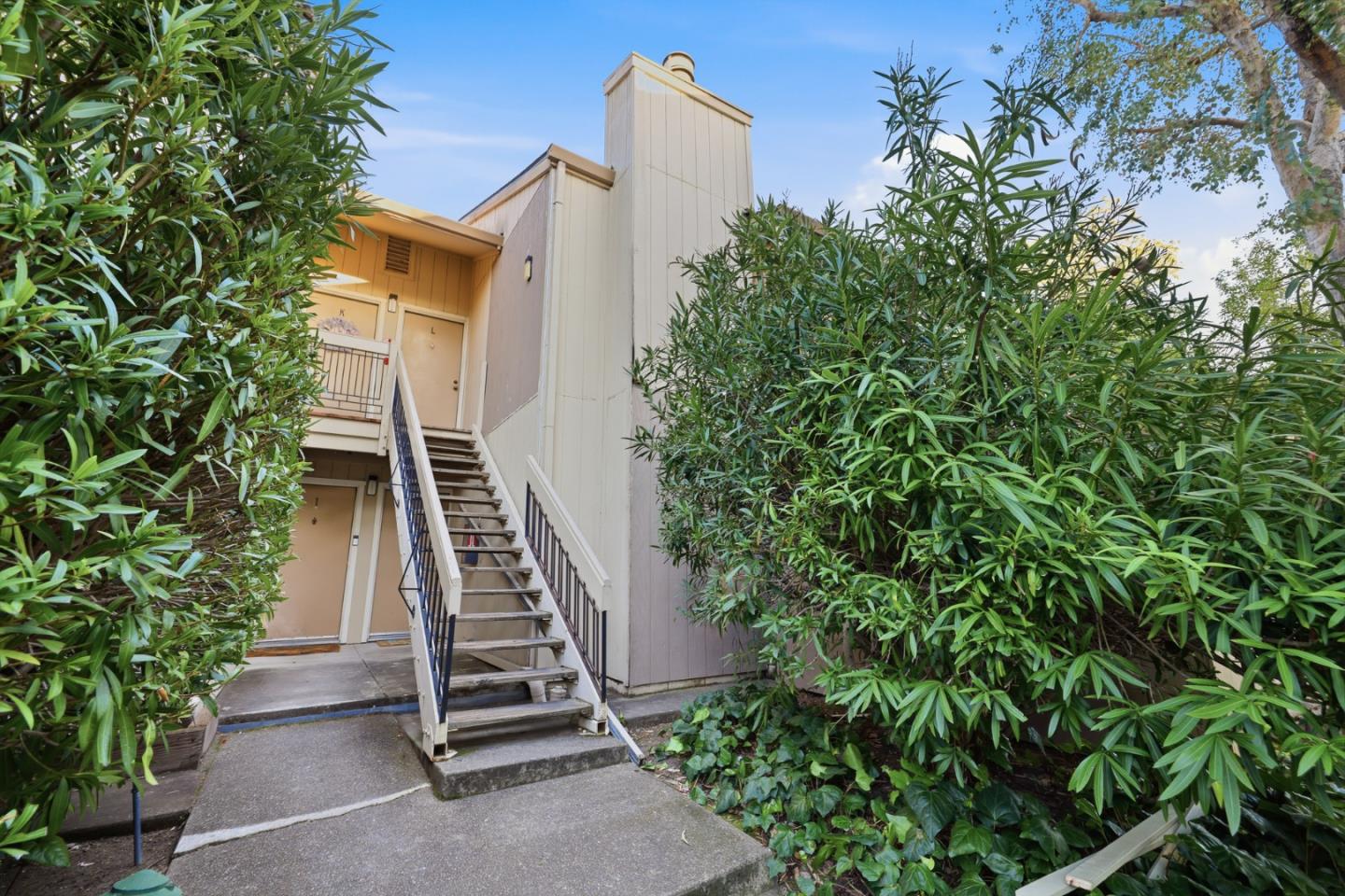 Detail Gallery Image 30 of 32 For 938 Kiely Blvd #J,  Santa Clara,  CA 95051 - 2 Beds | 1 Baths