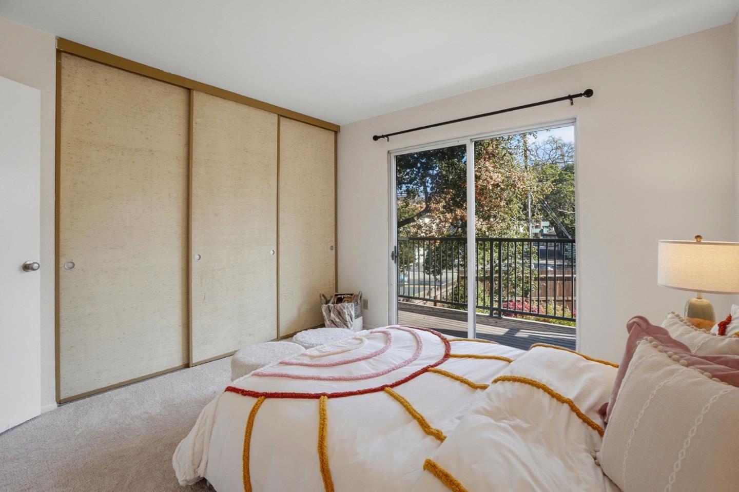 Detail Gallery Image 19 of 30 For 1411 Creekside Dr #2,  Walnut Creek,  CA 94596 - 2 Beds | 1 Baths