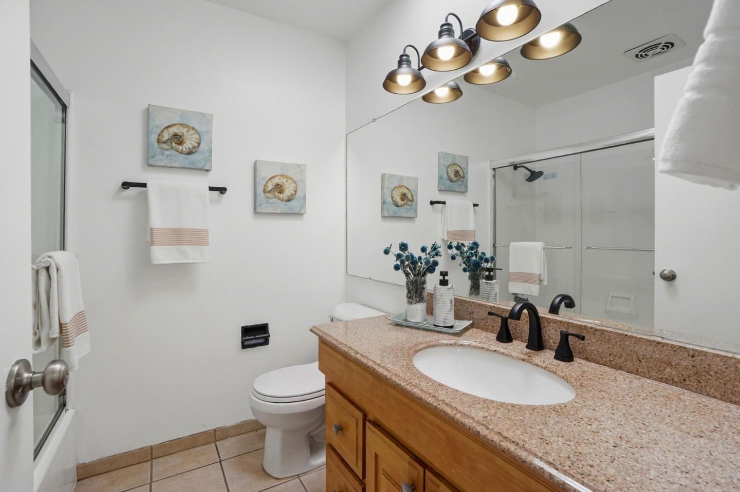 Detail Gallery Image 20 of 30 For 1411 Creekside Dr #2,  Walnut Creek,  CA 94596 - 2 Beds | 1 Baths