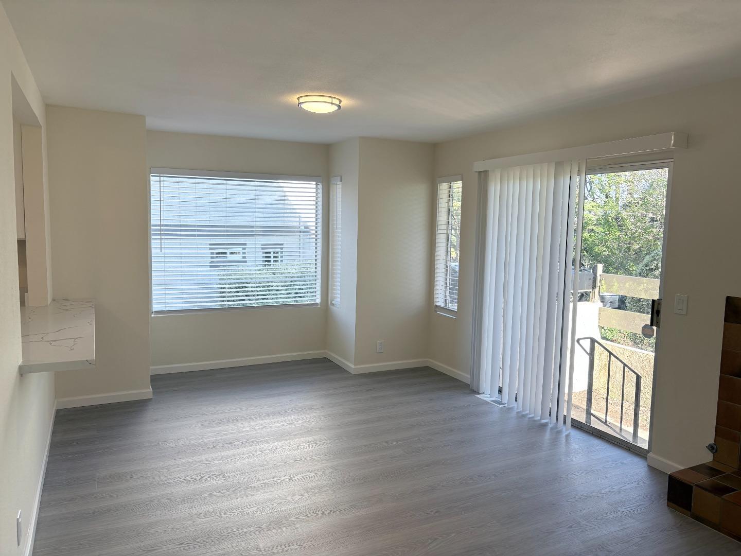 Detail Gallery Image 4 of 18 For 3550 Carter Dr #101,  South San Francisco,  CA 94080 - 2 Beds | 1/1 Baths