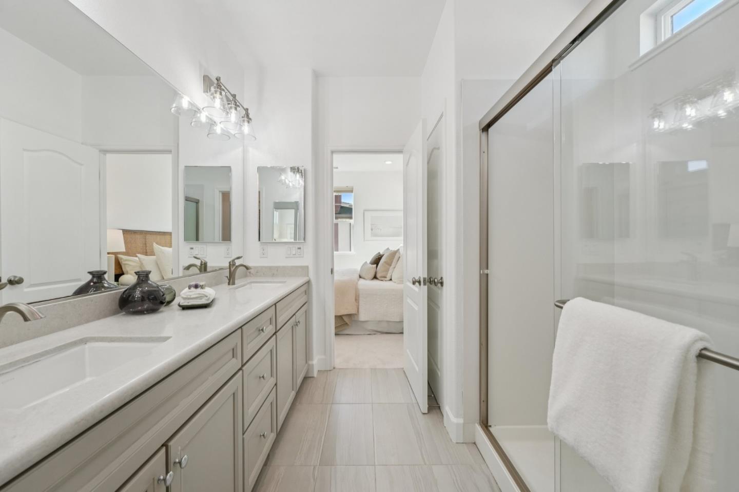 Detail Gallery Image 16 of 31 For 1015 Abruzzo Ln #1,  San Jose,  CA 95131 - 4 Beds | 3/1 Baths