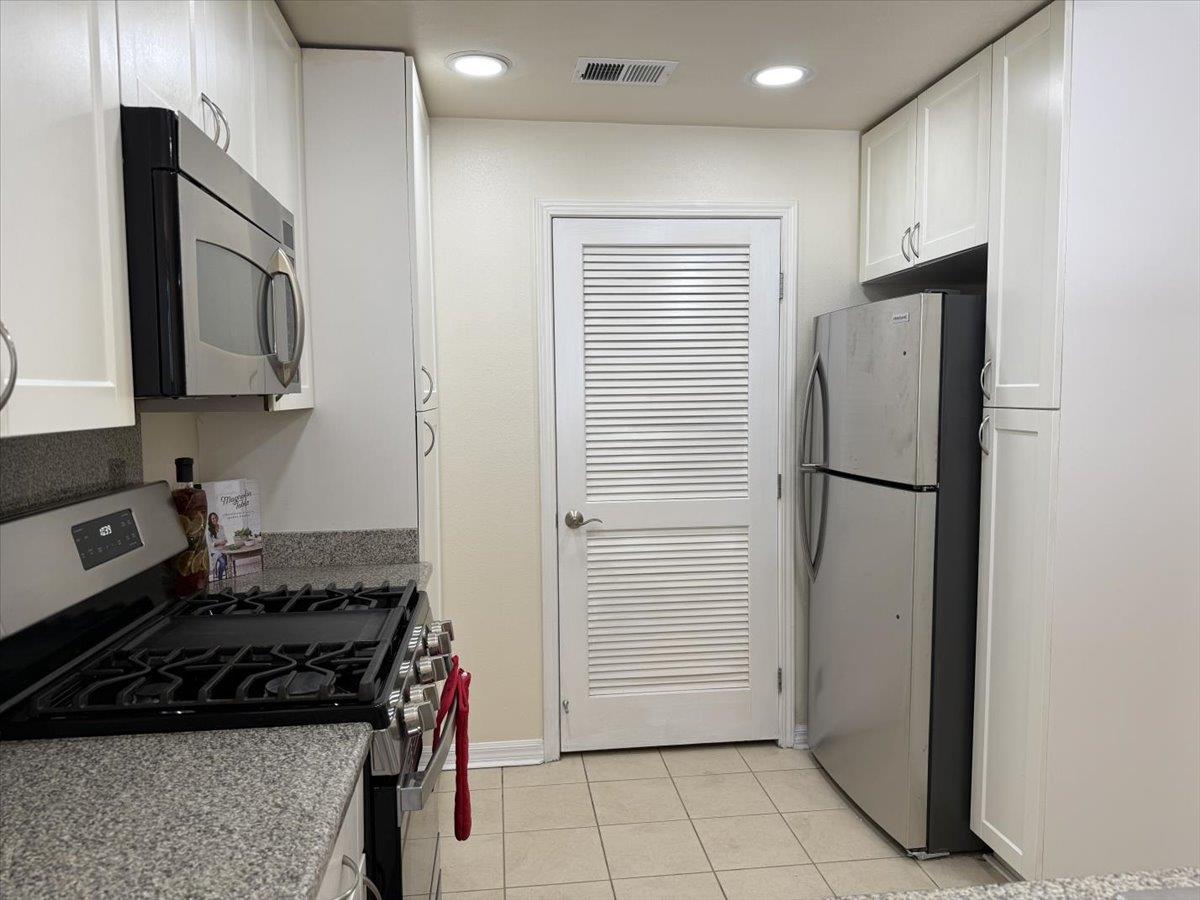 Detail Gallery Image 8 of 34 For 3901 Lick Mill Blvd #360,  Santa Clara,  CA 95054 - 2 Beds | 2 Baths