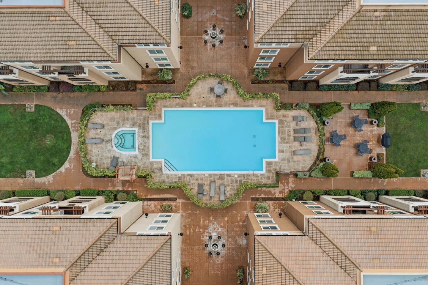 Detail Gallery Image 3 of 34 For 801 S Winchester Blvd #5101,  San Jose,  CA 95128 - 1 Beds | 1 Baths