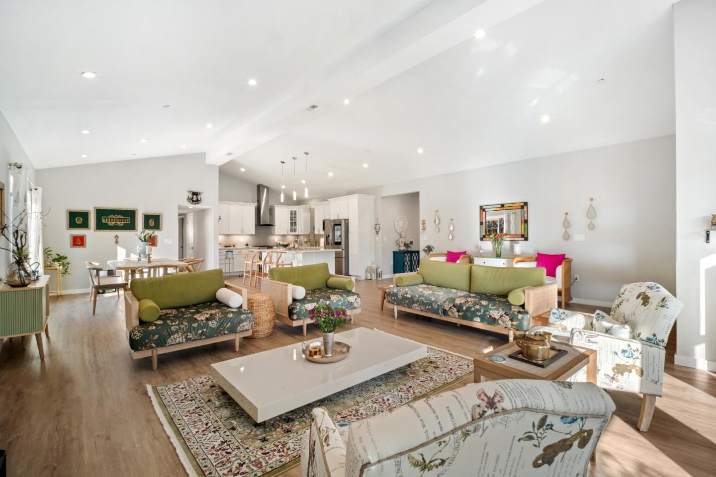 Detail Gallery Image 13 of 74 For 1262 Manzano Way, Sunnyvale,  CA 94089 - 5 Beds | 4 Baths