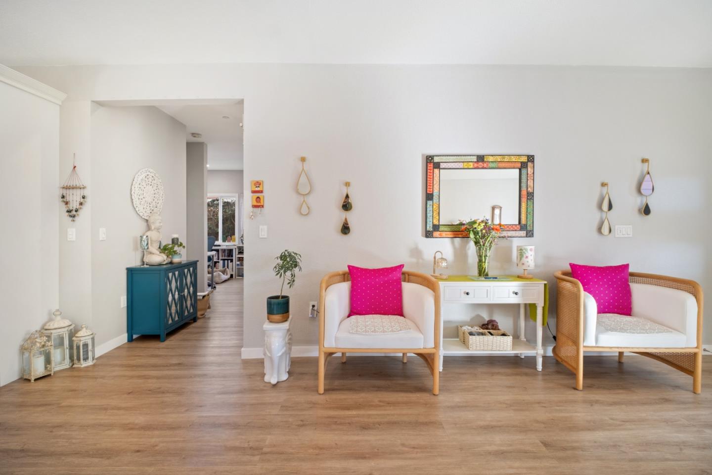 Detail Gallery Image 16 of 74 For 1262 Manzano Way, Sunnyvale,  CA 94089 - 5 Beds | 4 Baths