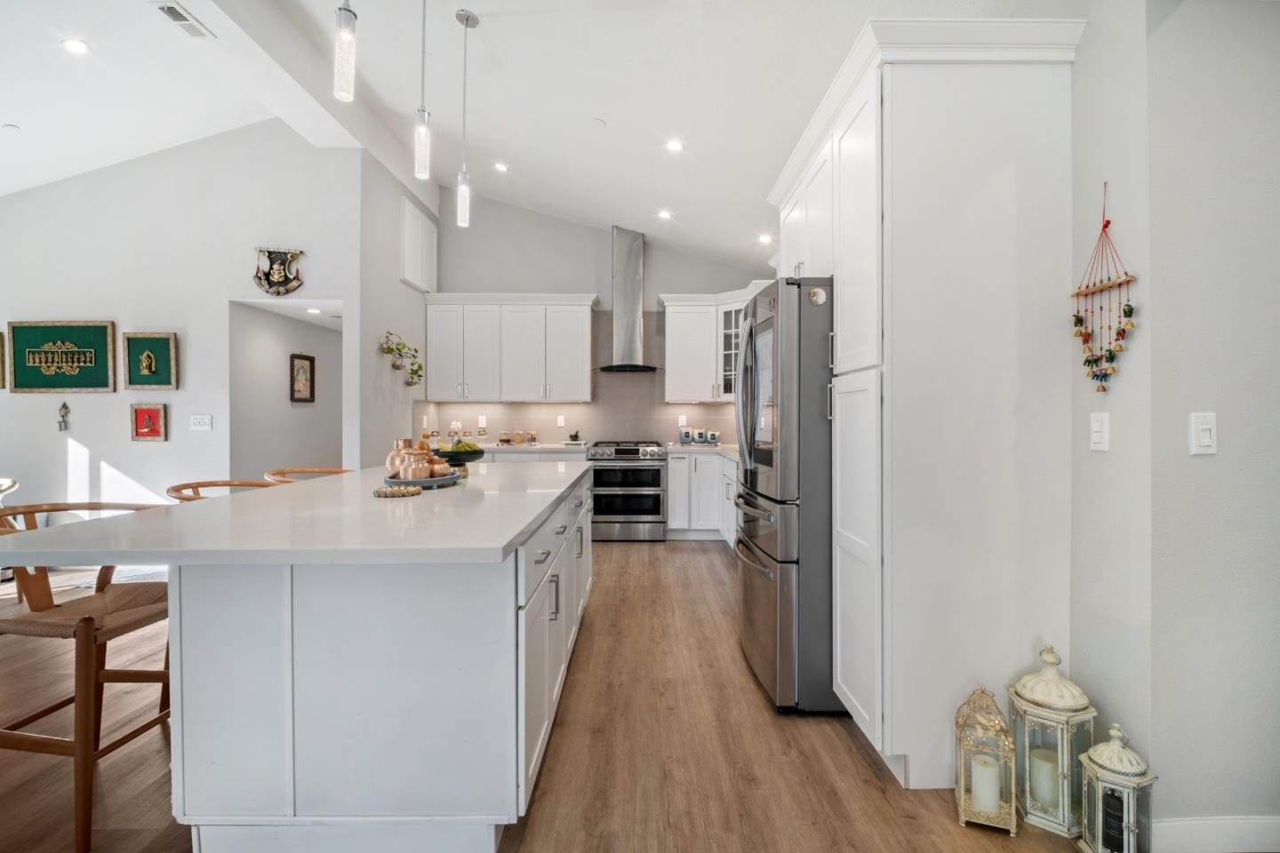 Detail Gallery Image 17 of 74 For 1262 Manzano Way, Sunnyvale,  CA 94089 - 5 Beds | 4 Baths