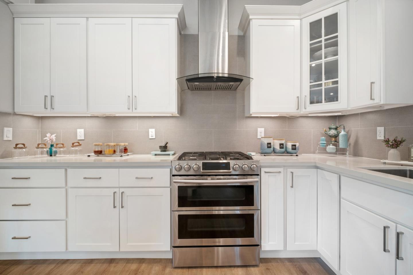 Detail Gallery Image 21 of 74 For 1262 Manzano Way, Sunnyvale,  CA 94089 - 5 Beds | 4 Baths