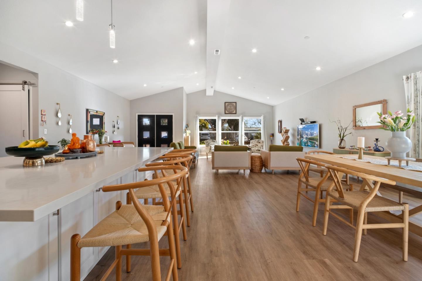 Detail Gallery Image 23 of 74 For 1262 Manzano Way, Sunnyvale,  CA 94089 - 5 Beds | 4 Baths