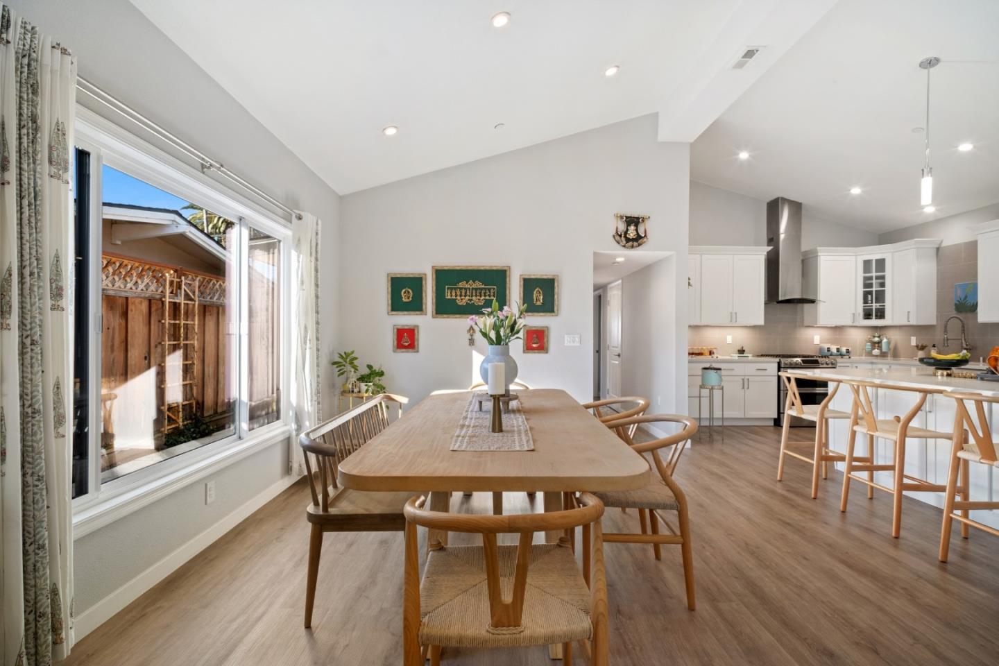 Detail Gallery Image 28 of 74 For 1262 Manzano Way, Sunnyvale,  CA 94089 - 5 Beds | 4 Baths