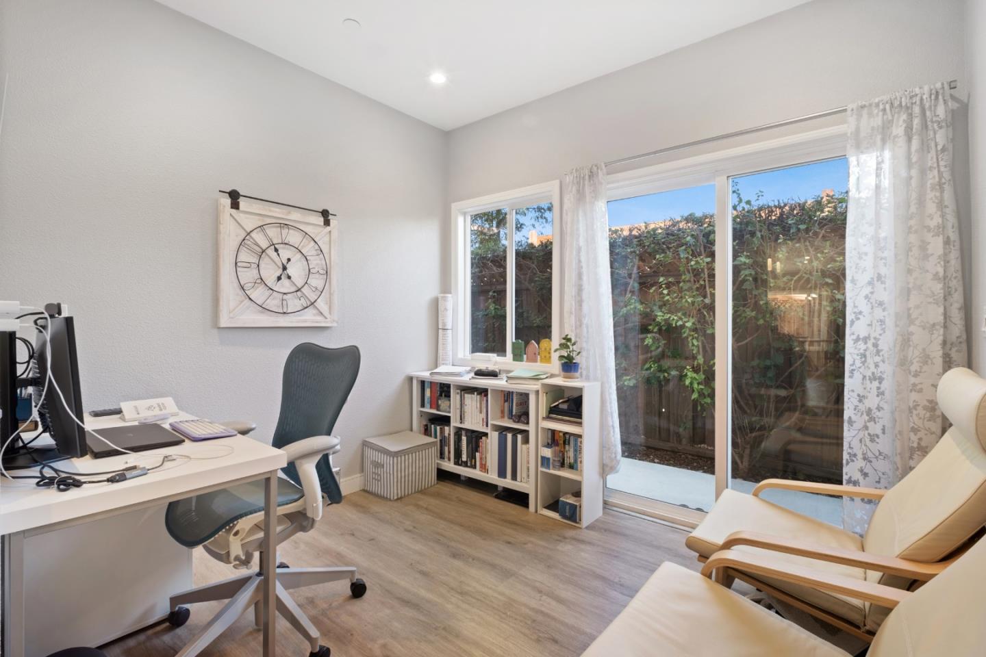 Detail Gallery Image 33 of 74 For 1262 Manzano Way, Sunnyvale,  CA 94089 - 5 Beds | 4 Baths