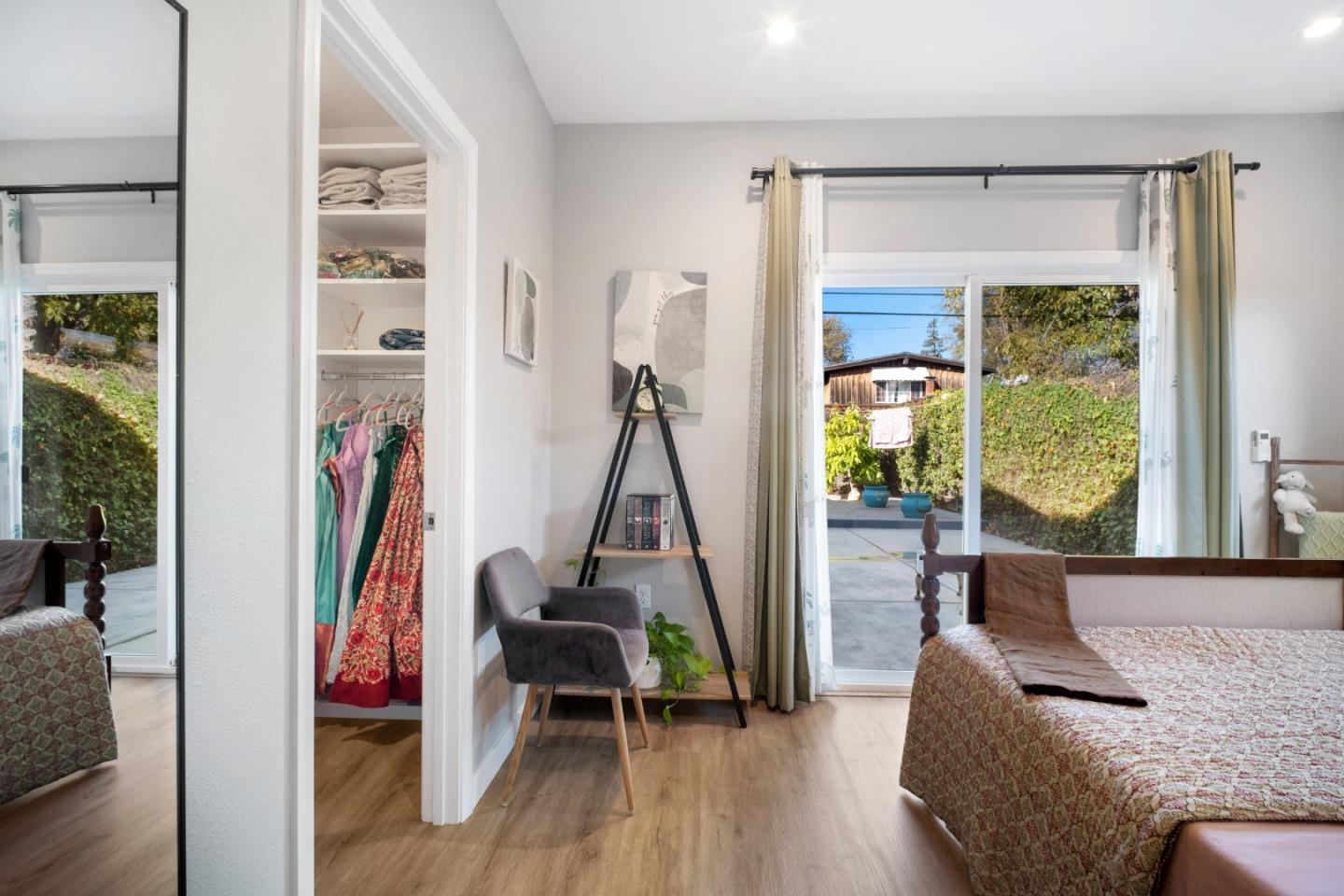 Detail Gallery Image 37 of 74 For 1262 Manzano Way, Sunnyvale,  CA 94089 - 5 Beds | 4 Baths