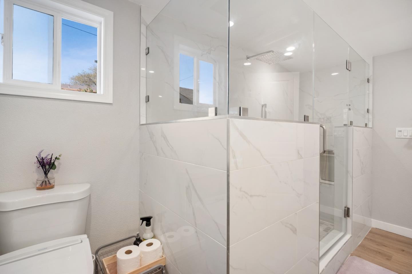 Detail Gallery Image 49 of 74 For 1262 Manzano Way, Sunnyvale,  CA 94089 - 5 Beds | 4 Baths