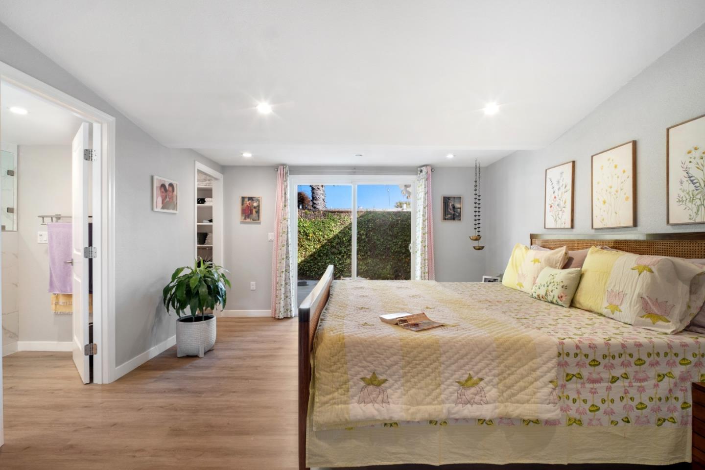 Detail Gallery Image 53 of 74 For 1262 Manzano Way, Sunnyvale,  CA 94089 - 5 Beds | 4 Baths