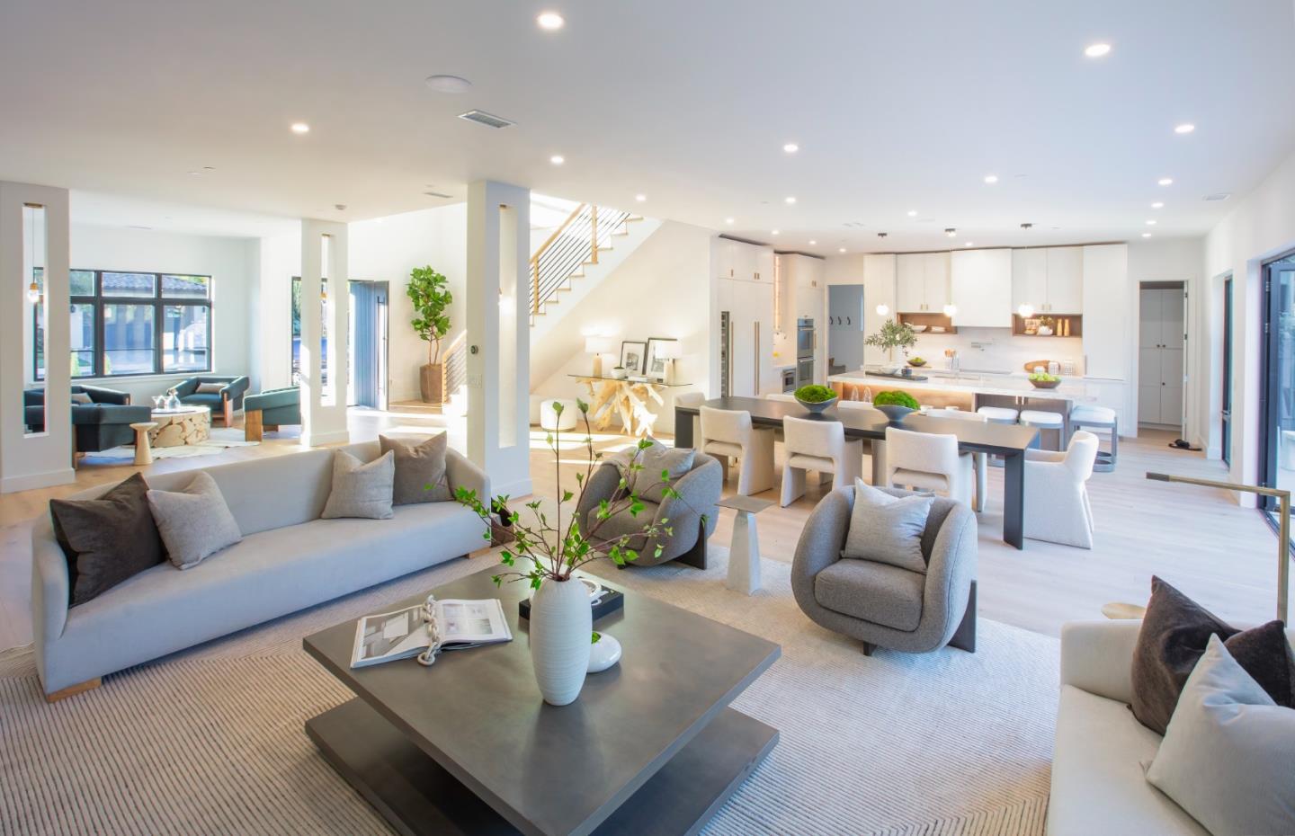 Detail Gallery Image 18 of 49 For 416 Ardis Ave, San Jose,  CA 95117 - 6 Beds | 5/1 Baths