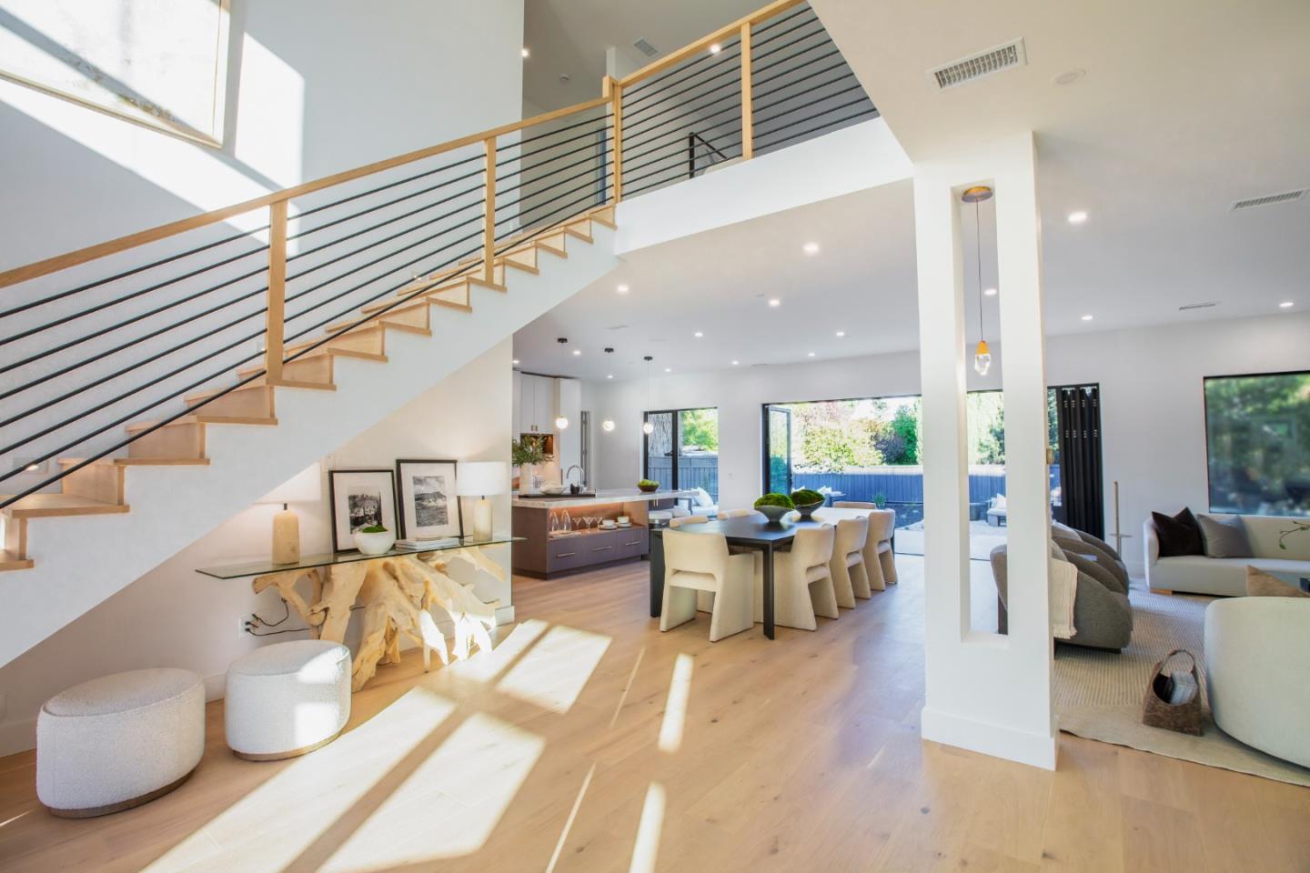 Detail Gallery Image 25 of 49 For 416 Ardis Ave, San Jose,  CA 95117 - 6 Beds | 5/1 Baths