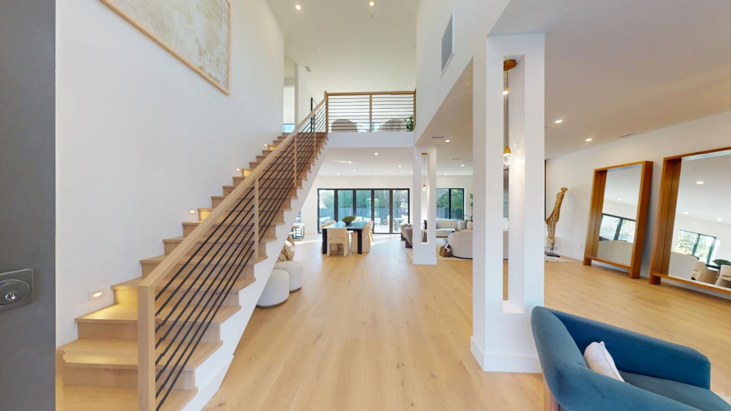 Detail Gallery Image 4 of 49 For 416 Ardis Ave, San Jose,  CA 95117 - 6 Beds | 5/1 Baths