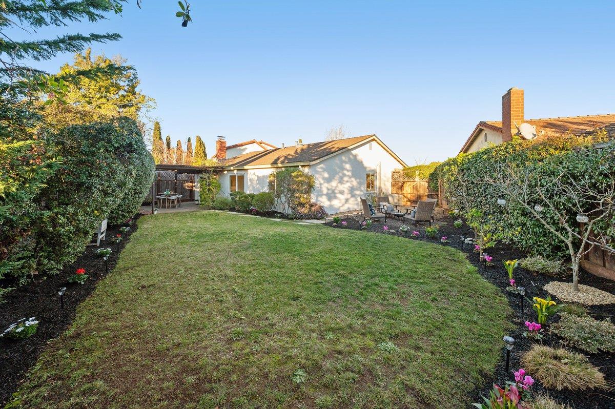 Detail Gallery Image 23 of 49 For 327 Rosilie St, San Mateo,  CA 94403 - 3 Beds | 2 Baths