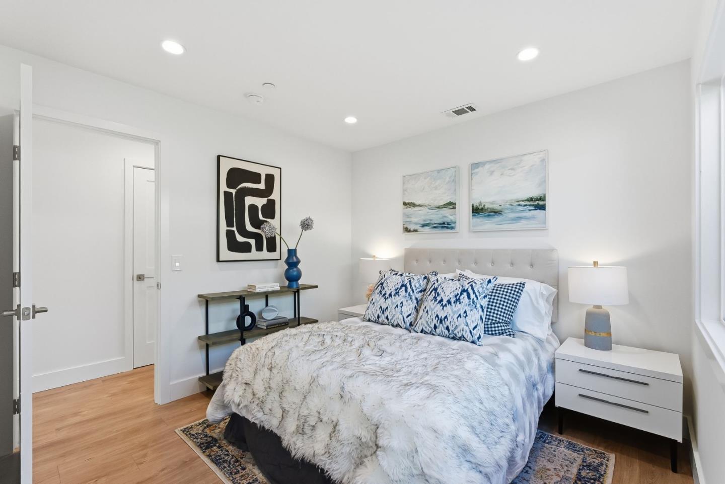 Detail Gallery Image 26 of 37 For 2512 Farrington Way, East Palo Alto,  CA 94303 - 3 Beds | 2 Baths