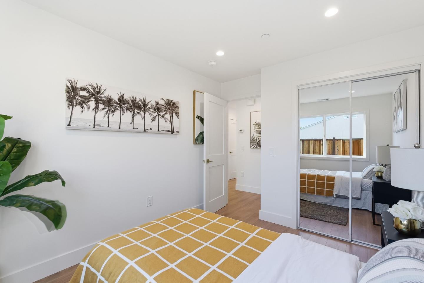 Detail Gallery Image 30 of 37 For 2512 Farrington Way, East Palo Alto,  CA 94303 - 3 Beds | 2 Baths