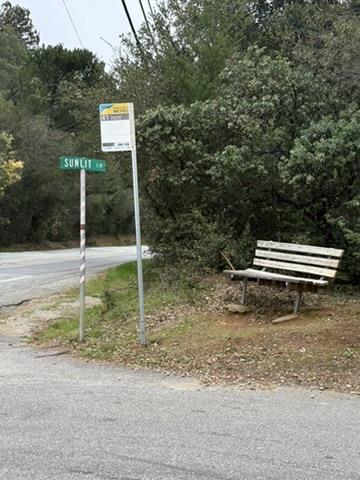 Detail Gallery Image 8 of 10 For 95 Sunlit Ln, Santa Cruz,  CA 95060 - 4 Beds | 2/1 Baths