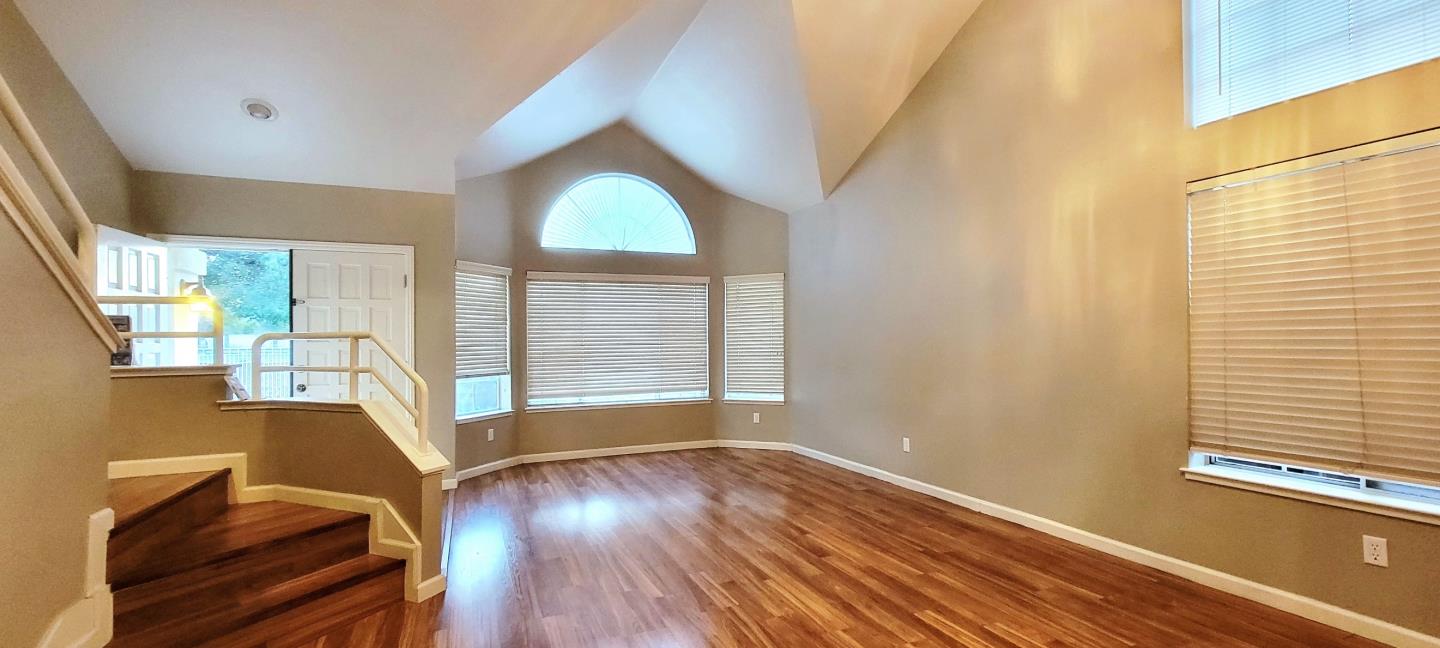 Detail Gallery Image 4 of 21 For 7376 Prindiville Dr, San Jose,  CA 95138 - 4 Beds | 3 Baths