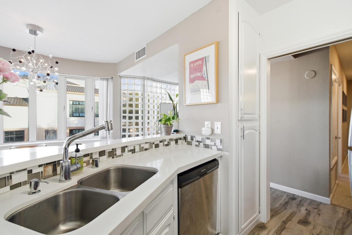 Detail Gallery Image 24 of 49 For 1111 Bay St #307,  San Francisco,  CA 94123 - 2 Beds | 2 Baths