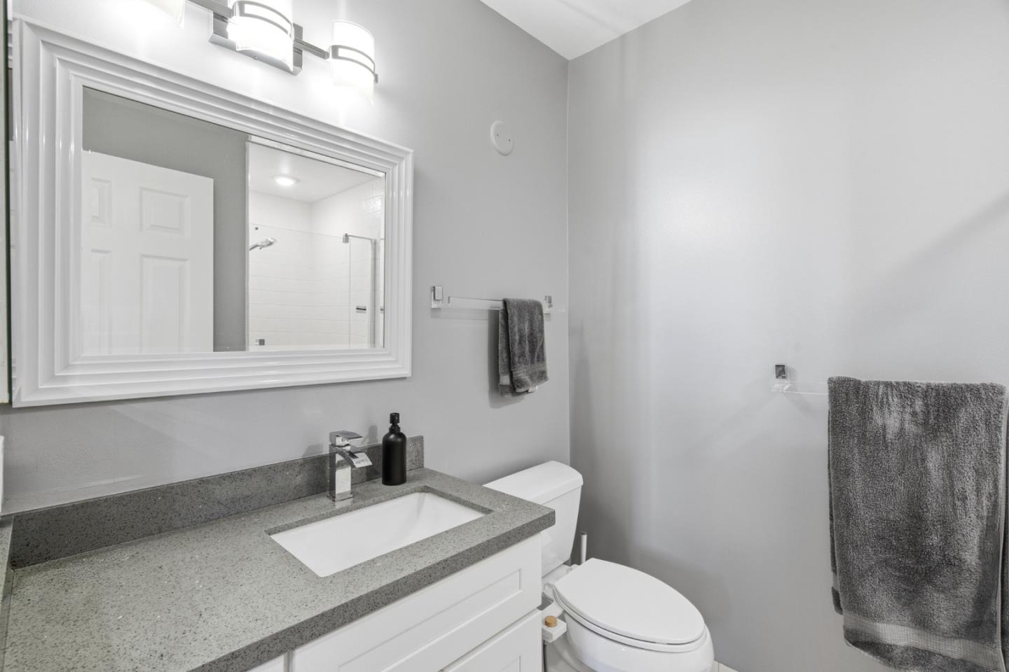 Detail Gallery Image 25 of 49 For 1111 Bay St #307,  San Francisco,  CA 94123 - 2 Beds | 2 Baths