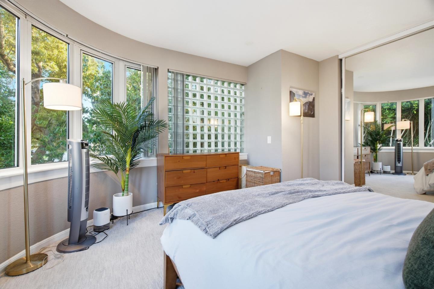 Detail Gallery Image 31 of 49 For 1111 Bay St #307,  San Francisco,  CA 94123 - 2 Beds | 2 Baths