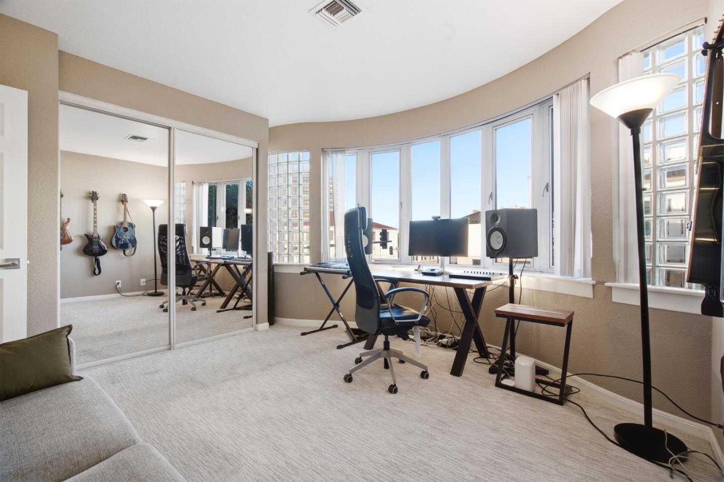 Detail Gallery Image 37 of 49 For 1111 Bay St #307,  San Francisco,  CA 94123 - 2 Beds | 2 Baths