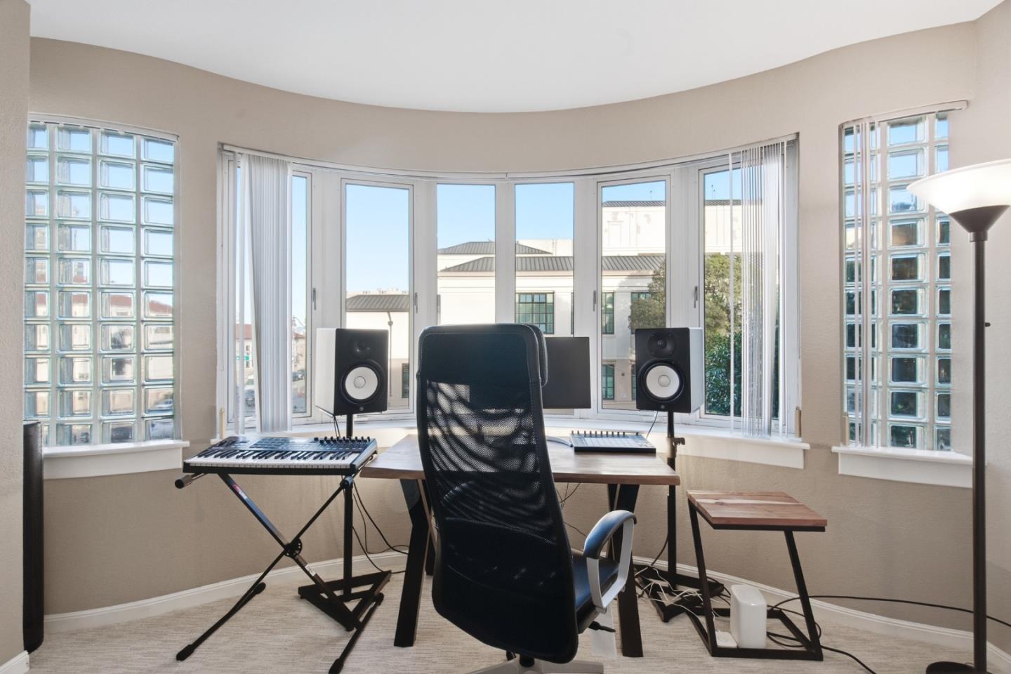 Detail Gallery Image 39 of 49 For 1111 Bay St #307,  San Francisco,  CA 94123 - 2 Beds | 2 Baths