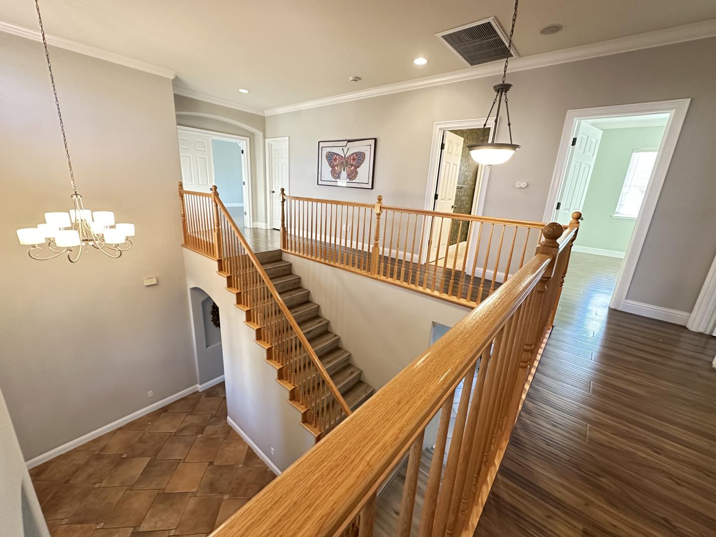 Detail Gallery Image 12 of 24 For 9224 Purple Skies Ct, Elk Grove,  CA 95624 - 4 Beds | 4/1 Baths