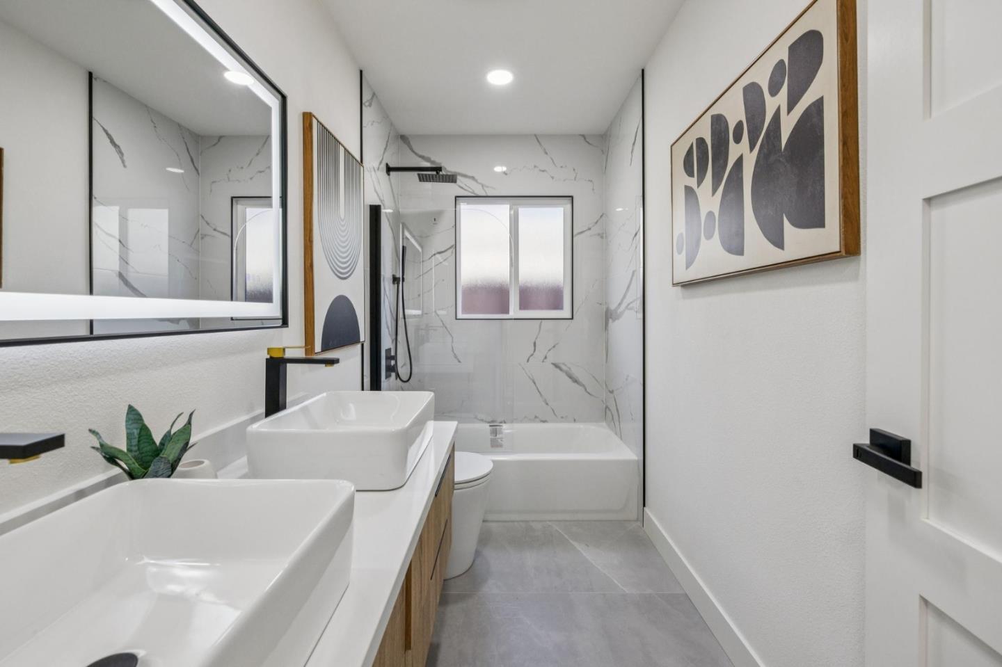 Detail Gallery Image 33 of 45 For 1686 Mercy St, Mountain View,  CA 94041 - 2 Beds | 2 Baths