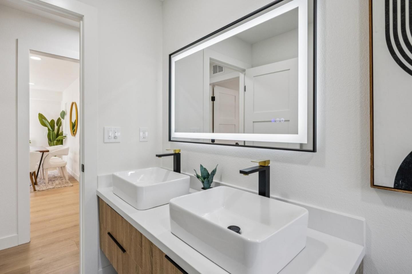 Detail Gallery Image 34 of 45 For 1686 Mercy St, Mountain View,  CA 94041 - 2 Beds | 2 Baths