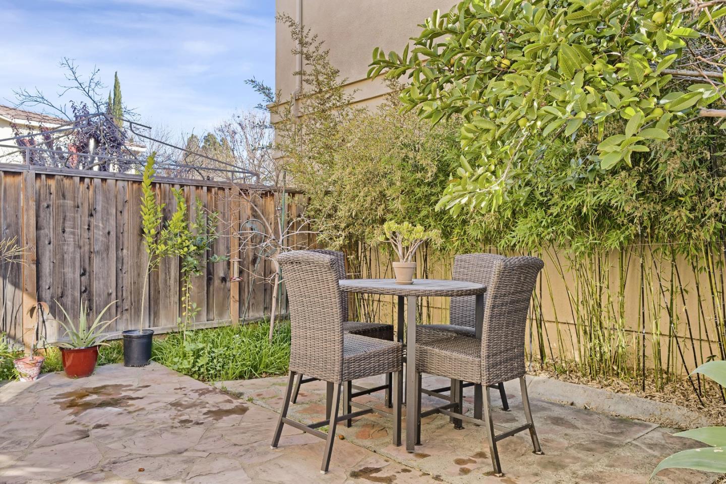 Detail Gallery Image 16 of 46 For 2808 Quest Ct, San Jose,  CA 95148 - 3 Beds | 2/1 Baths